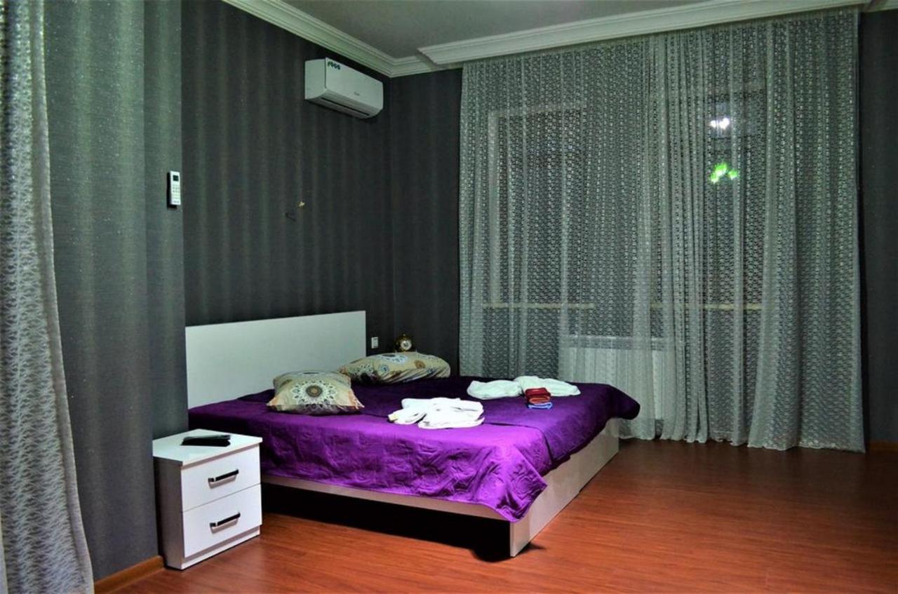 Guest House Amo Batumi Exterior photo