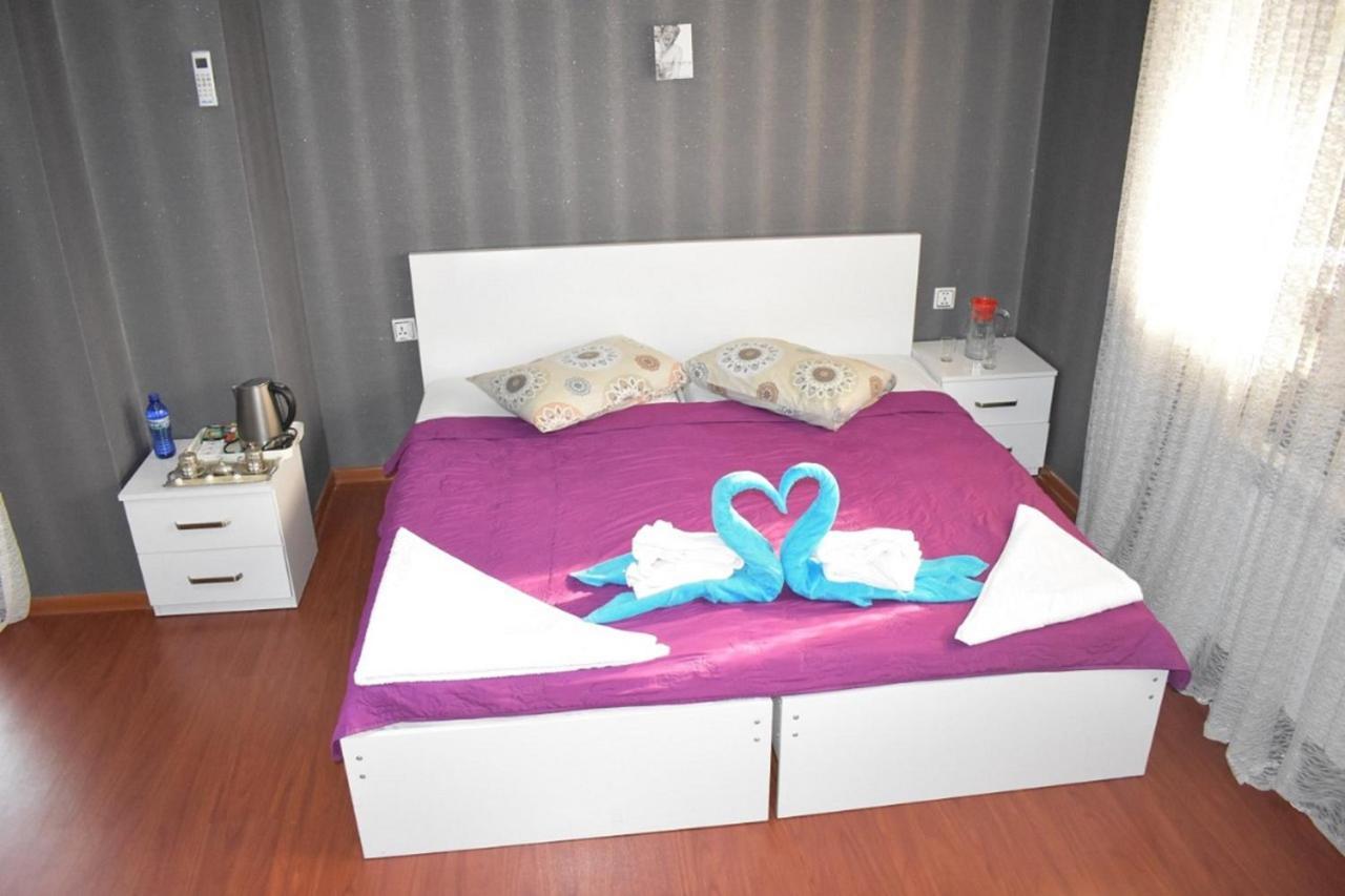 Guest House Amo Batumi Exterior photo